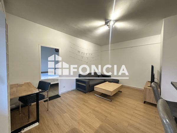 Location Appartement meublé 2 pièces 49 m² - 78 RUE VICTOR REYMONENQ Toulon 83000