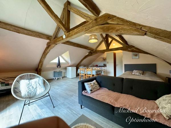 Propriété en campagne – Maison rénovée, gîtes, 7,5 ha avec installations équestres et nombreuses possibilités