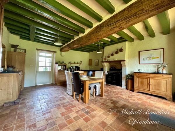 Propriété en campagne – Maison rénovée, gîtes, 7,5 ha avec installations équestres et nombreuses possibilités