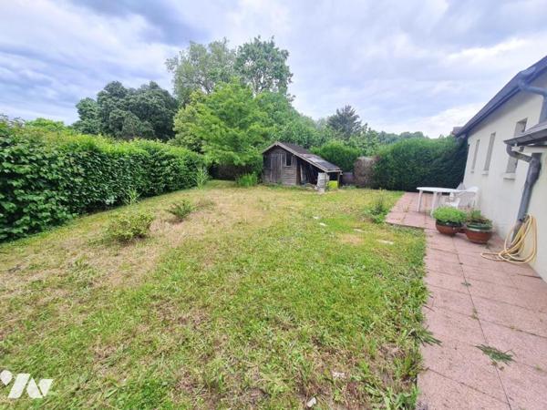 PAVILLON - A VENDRE- VENDOME (41100)