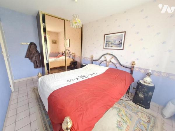 PAVILLON - A VENDRE- VENDOME (41100)