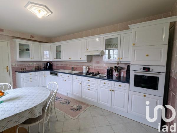 Maison à vendre 5 pièces 186 m² Saint-Ouen