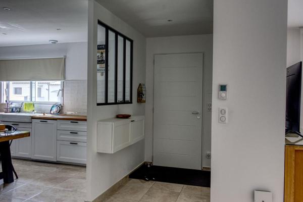 Maison neuve en lotissement  Carpentras - 4 pièces - 3 chambres - 95 m2