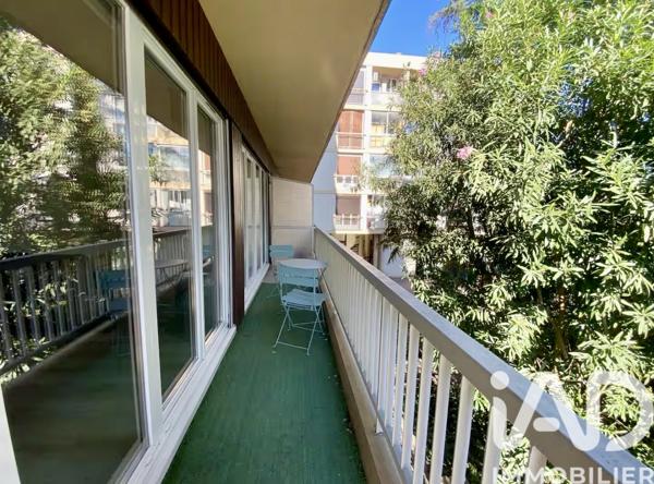 Appartement à vendre 4 pièces 80 m² Nîmes