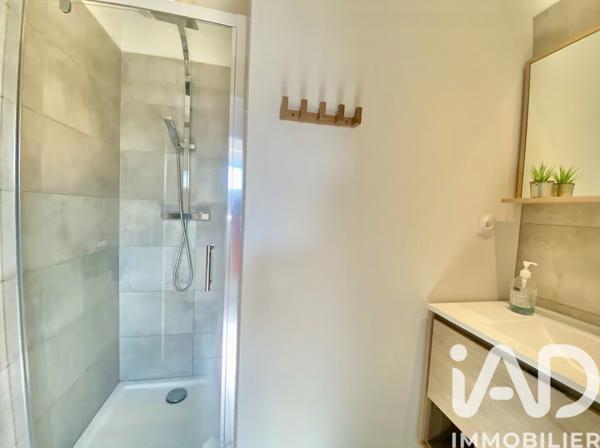 Appartement à vendre 4 pièces 80 m² Nîmes