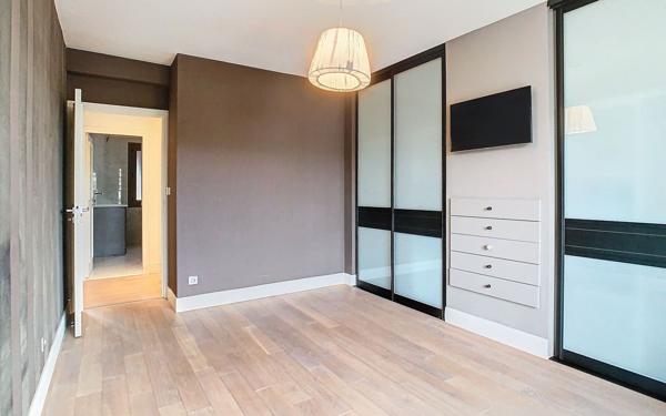 Appartement à louer    4 pièces • 110,57 m2 Aurillac