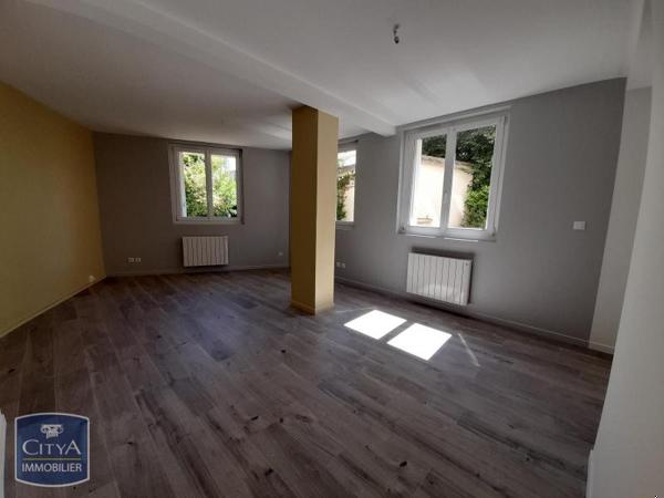 Appartement à louer 4 pièces 63.73m²