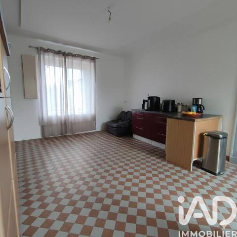 Maison à vendre 4 pièces 126 m² Beaupréau-en-Mauges (la chapelle du Genêt)