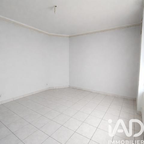 Maison à vendre 4 pièces 126 m² Beaupréau-en-Mauges (la chapelle du Genêt)