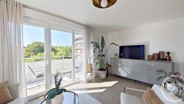 Appartement F4 à vendre  4 pièces - 80,90 m 2   NOGENT SUR MARNE  - 94