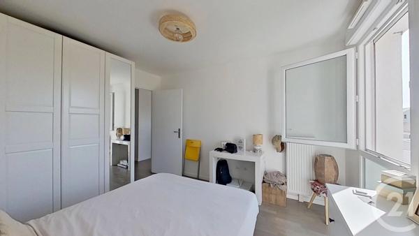 Appartement F4 à vendre  4 pièces - 80,90 m 2   NOGENT SUR MARNE  - 94