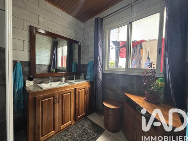 Maison à vendre 13 pièces 369 m² Le Tampon