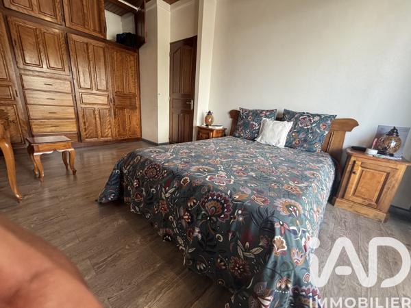 Maison à vendre 13 pièces 369 m² Le Tampon