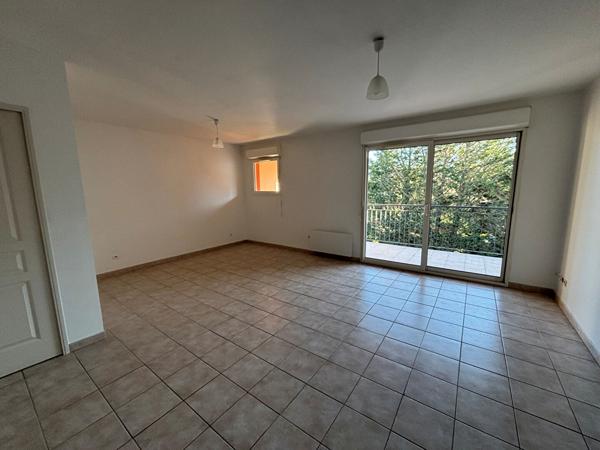 Appartement en résidence sécurisée - L Isle Sur La Sorgue 2 pièce(s) 53.10 m2