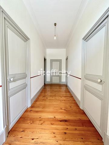 Maison 5 pièces - 158 m²