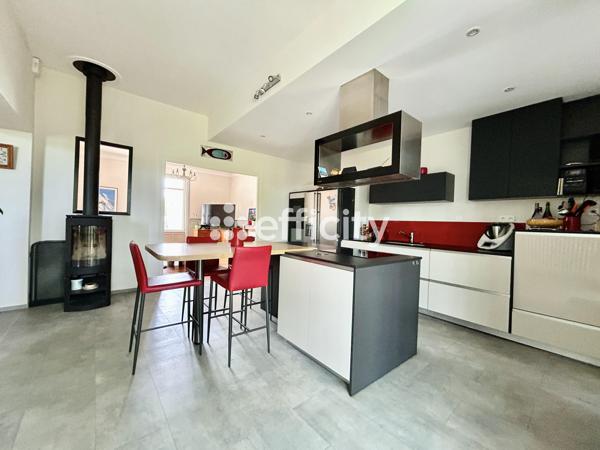 Maison 5 pièces - 158 m²