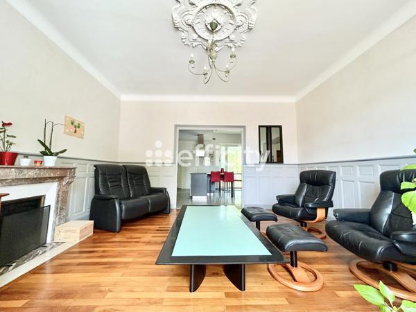 Maison 5 pièces - 158 m²