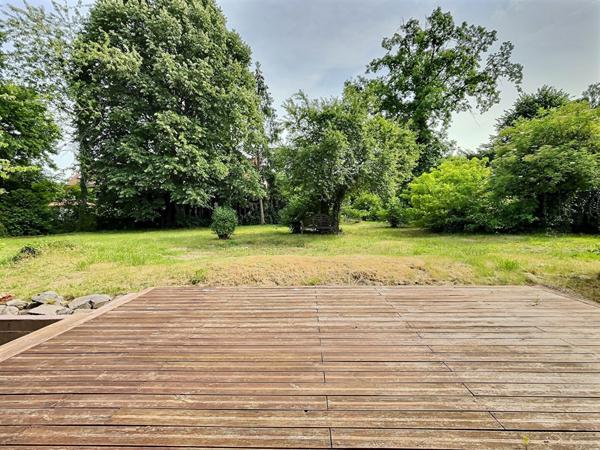 Maison familiale- Saint Avold -7 chambres- 233 m2- Terrain 16.85 ares