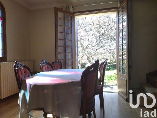 Maison 6 pièces de 108 m² à Éguzon-Chantôme (36270)