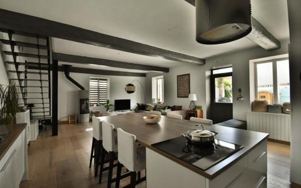 Maison à vendre    5 pièces • 99,01 m2 Miribel