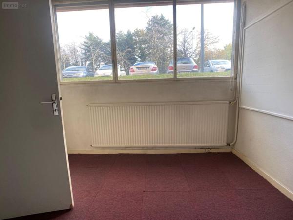 Bureaux à vendre à Limoges en Haute-Vienne (87000), ref : 87006/1132   
CORGNAC