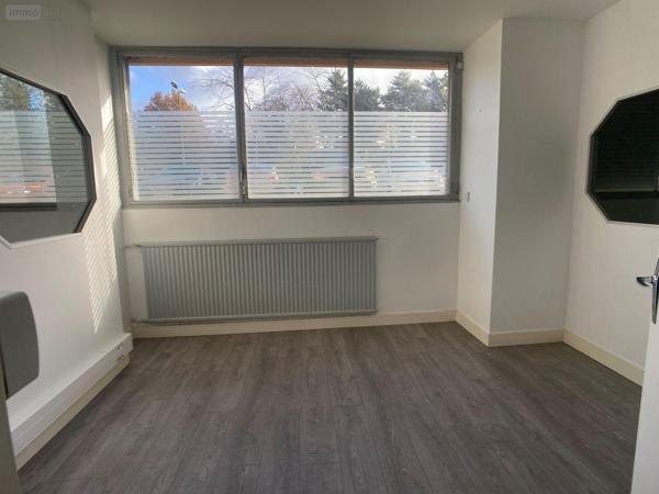 Bureaux à vendre à Limoges en Haute-Vienne (87000), ref : 87006/1132   
CORGNAC