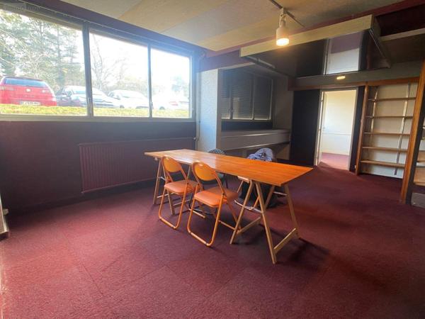 Bureaux à vendre à Limoges en Haute-Vienne (87000), ref : 87006/1132   
CORGNAC