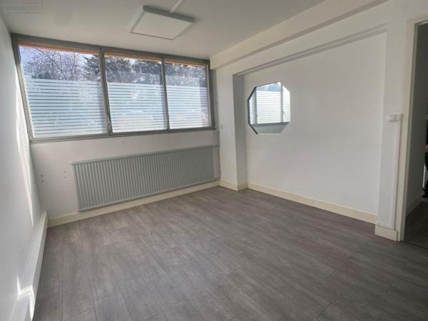 Bureaux à vendre à Limoges en Haute-Vienne (87000), ref : 87006/1132   
CORGNAC