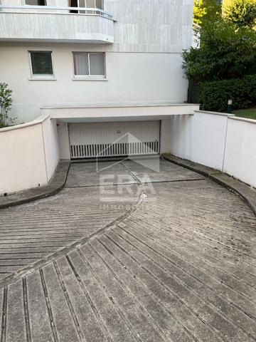 Parking Neuilly Sur Seine 12.4 m²