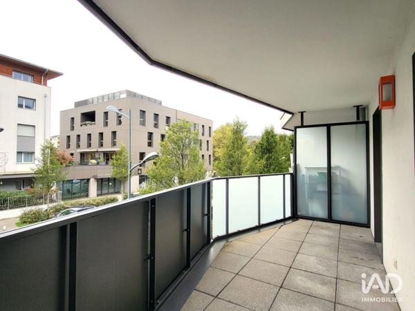 Location appartement 3 pièces 65 m² Bassens