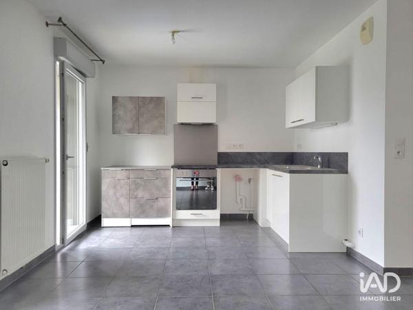 Location appartement 3 pièces 65 m² Bassens