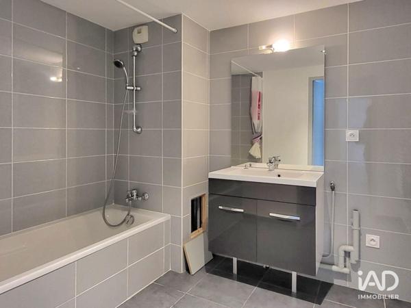 Location appartement 3 pièces 65 m² Bassens