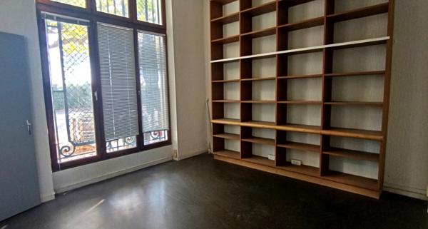 Bureaux 96 m² en RDC – Belle visibilité La Pallice - La Rochelle (17)