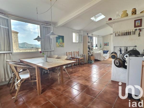 Maison 10 pièces de 160 m² à Peyrolles-en-Provence (13860)