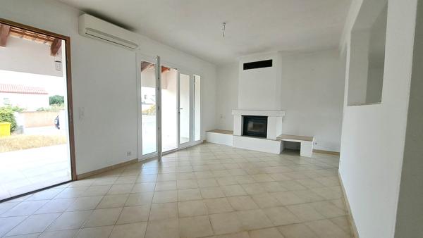 Maison
         5 pièces
        - 148 m² 449 000 € *