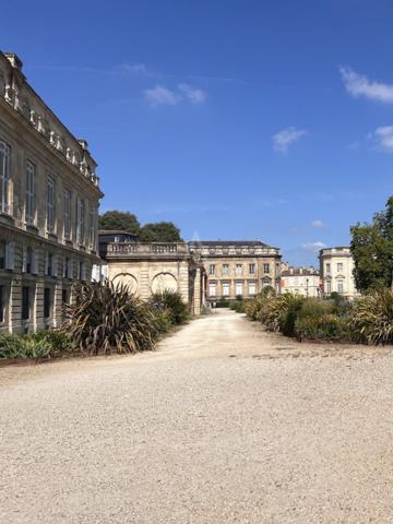 RUE DU PROFESSEUR DEMONS – APPARTEMENT BOURGEOIS DE 103,49 M² – DOUBLE RÉCEPTION DE 40,64 M² – BALCON FILANT – CAVE DE 23,78 M²