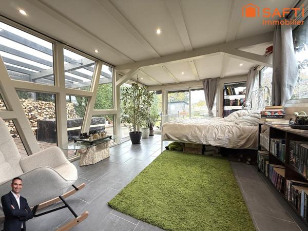 Superbe maison atypique de 3 pièces disposant d'une terrasse, d'un jardin et d'un parking !