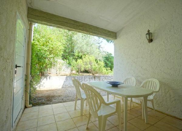 Maison à louer    5 pièces •  Valbonne