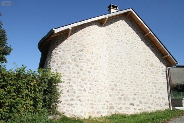 Maison à louer à Veyrières en Corrèze (19200), ref : UL 32