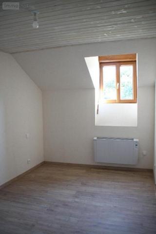 Maison à louer à Veyrières en Corrèze (19200), ref : UL 32