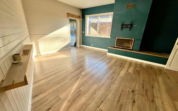 Maison à vendre    6 pièces • 177 m2 Gelos