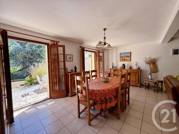 Maison à vendre  6 pièces - 128,34 m 2   LIVRY GARGAN  - 93