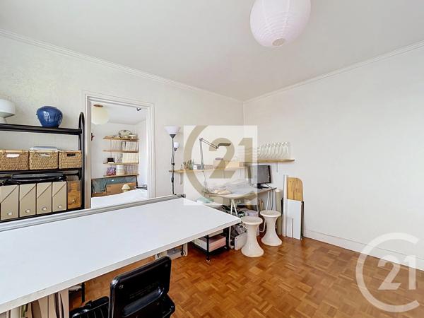 Appartement F2 à vendre  2 pièces - 40,42 m 2   IVRY SUR SEINE  - 94