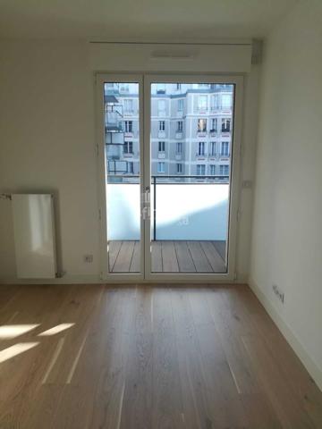 Paris 16e Quartier Chaillot, T2 avec balcon, Clé-en-main