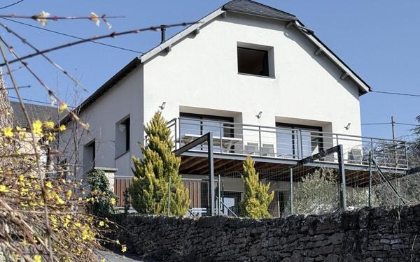 Maison à vendre    7 pièces •  Mende