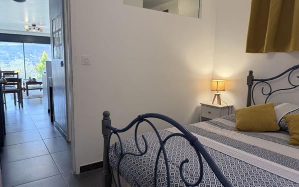 Maison à vendre    7 pièces •  Mende