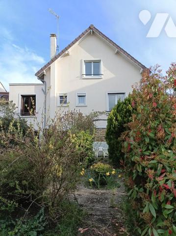 Maison 6 pièces, 3 ch, garage, jardin clos