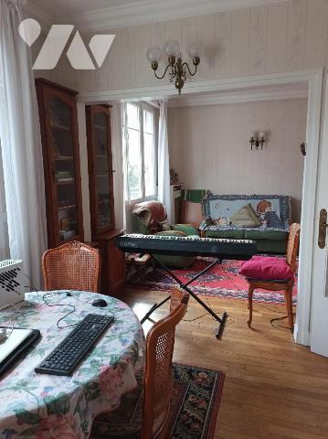 Maison 6 pièces, 3 ch, garage, jardin clos