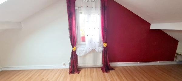 Maison 3 chambres- sous sol total