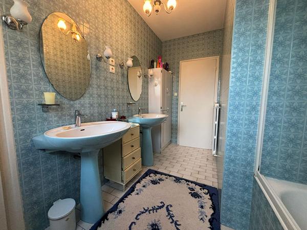 Maison Chambray Les Tours 5 pièce(s) 130 m2